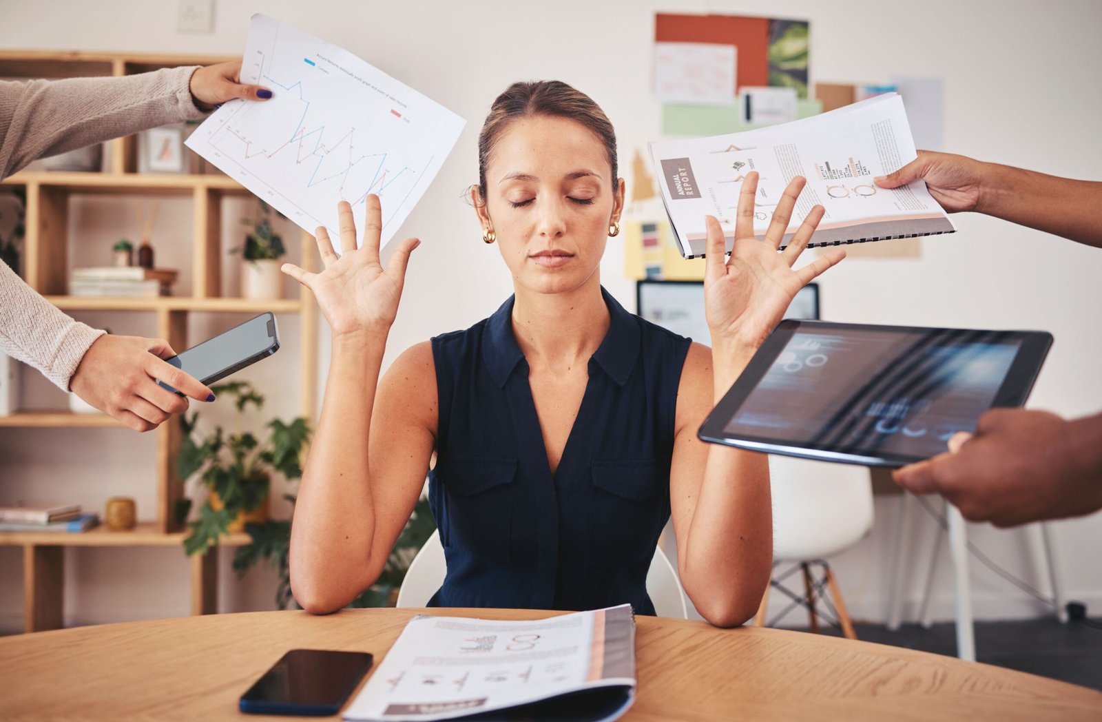 Líder sobrecarregada no trabalho